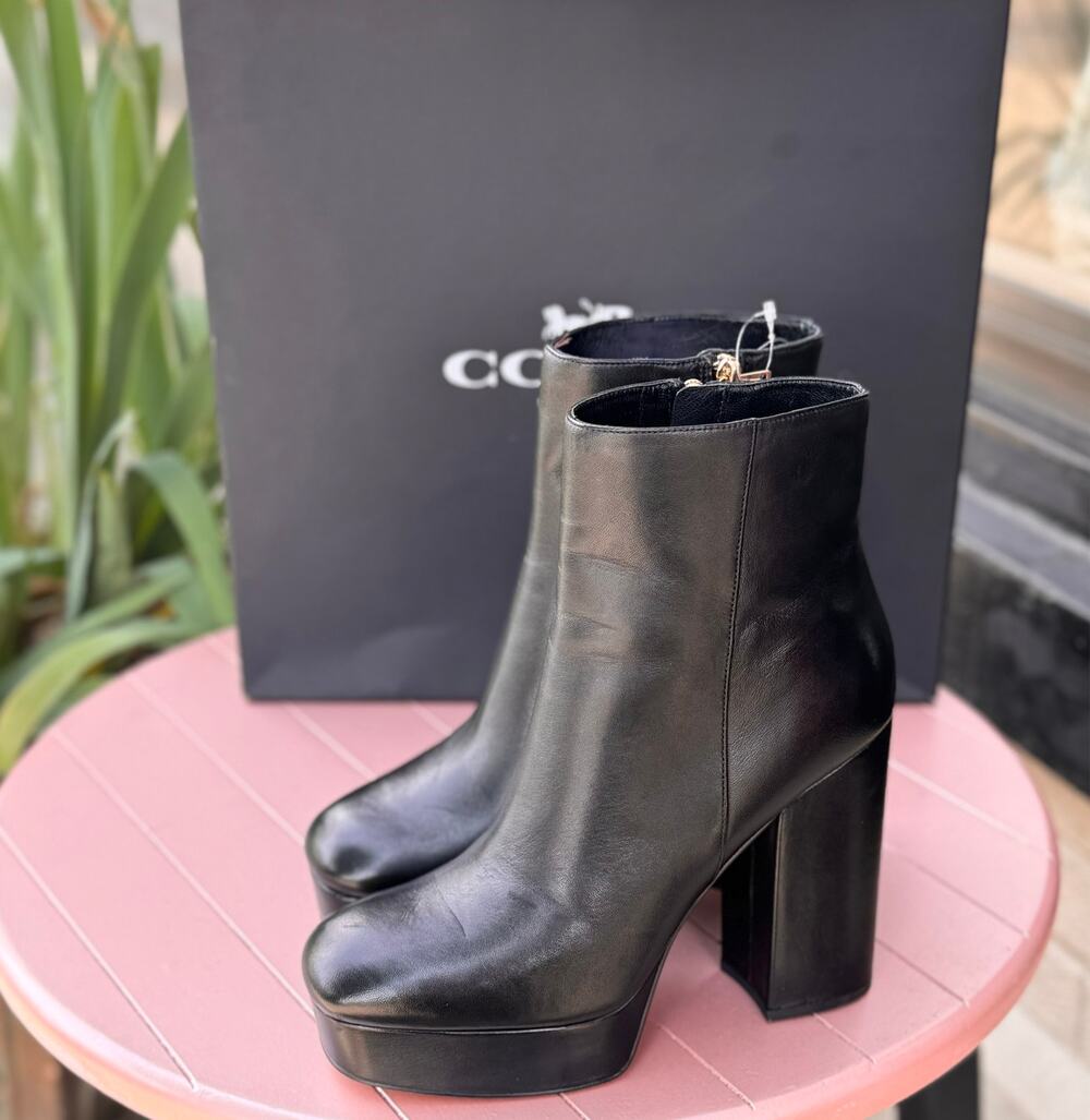 COACH Black Leather Platform Iona Leather Heeled Zip Booties Boots Sz. 8 1/2